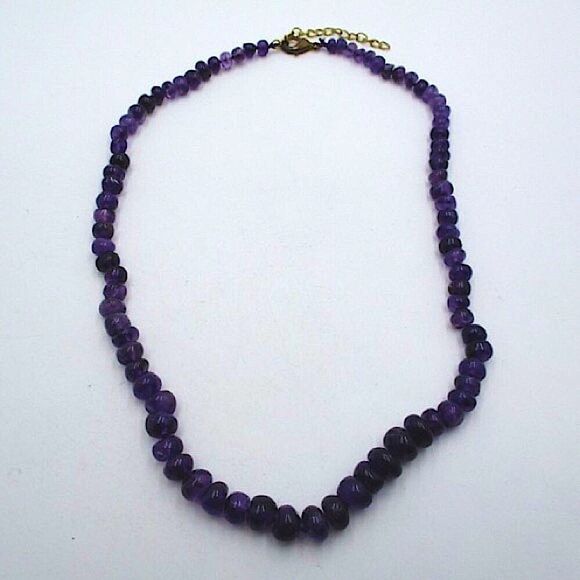 Vintage Hand Knotted Amethyst and Sterling Silver Necklace 21 inches long - Picture 5 of 10
